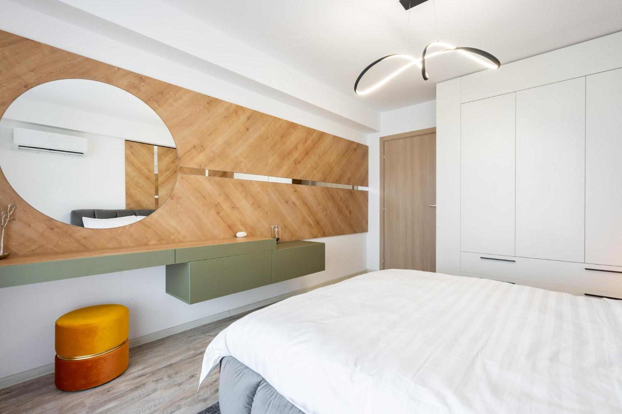 Classy Sassy - Elegant Escape In Timpuri Noi Bucarest Extérieur photo